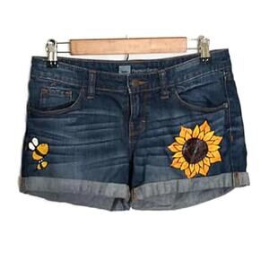 Upcycled Hand Painted Bee Sunflower Dark Wash Cuffed Jean Shorts Sz 4